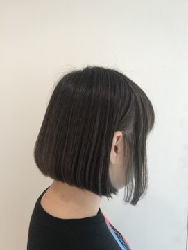 クイントネオリーブ 自由が丘正面口店(quint:neolive) 【自由が丘　quint: neolive】インナーカラー★カーキグリーン