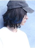 モノクロームグレー×フラッシュブルー