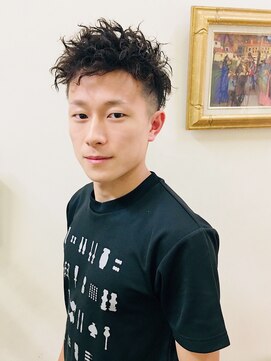 ティーズヘアイナガキイヴピアジェ ツイストパーマ