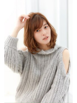 ミチオ ノザワ ヘアサロン ギンザ(Michio Nozawa HAIR SALON Ginza) ミディアムレイヤー×パーマスタイル