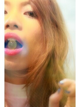 バジオットエイチ(BUZZIoT h) 気まぐれデザインフォト