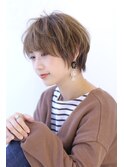 ひし形シルエット束感ショートパーマ韓国マッシュグレーベージュ