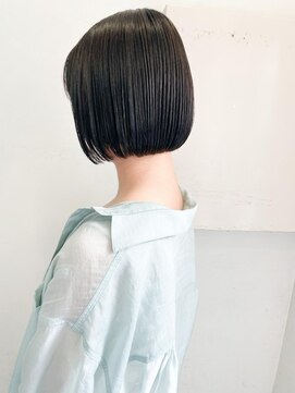 キャンバス バイ ネオリーブ 横浜西口(Canvas by neo.) 丸みぷつっとボブ 切りっぱなしボブ まとまりボブ 縮毛矯正