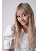 ナチュラルストレートロング