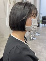 ビュー フクオカ(VIEW FUKUOKA)&nbsp;モードに大人可愛いダークアッシュイメチェンボブ