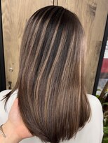 ヴィフ 大船(VIF)&nbsp;バレイヤージュ/ケアブリーチ/ダブルカラーイメチェンヘア/大船