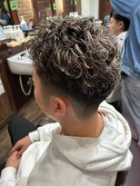 ヒカリ バイ イサミ 西川口(Hikari by ISAMI)&nbsp;メンズカット[メンズ/理容室/メンズカット/メンズカラー/カット]