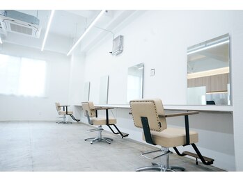 Neut’ ケアブリーチ/ハイトーン/ダブルカラー/栄/レイヤー/ブリーチなしダブルカラー