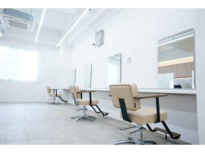 ニュート(Neut )の写真