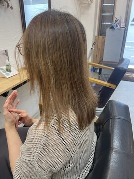 ファンスバイケー 志木(Fans by K) 大人かわいいグレージュ