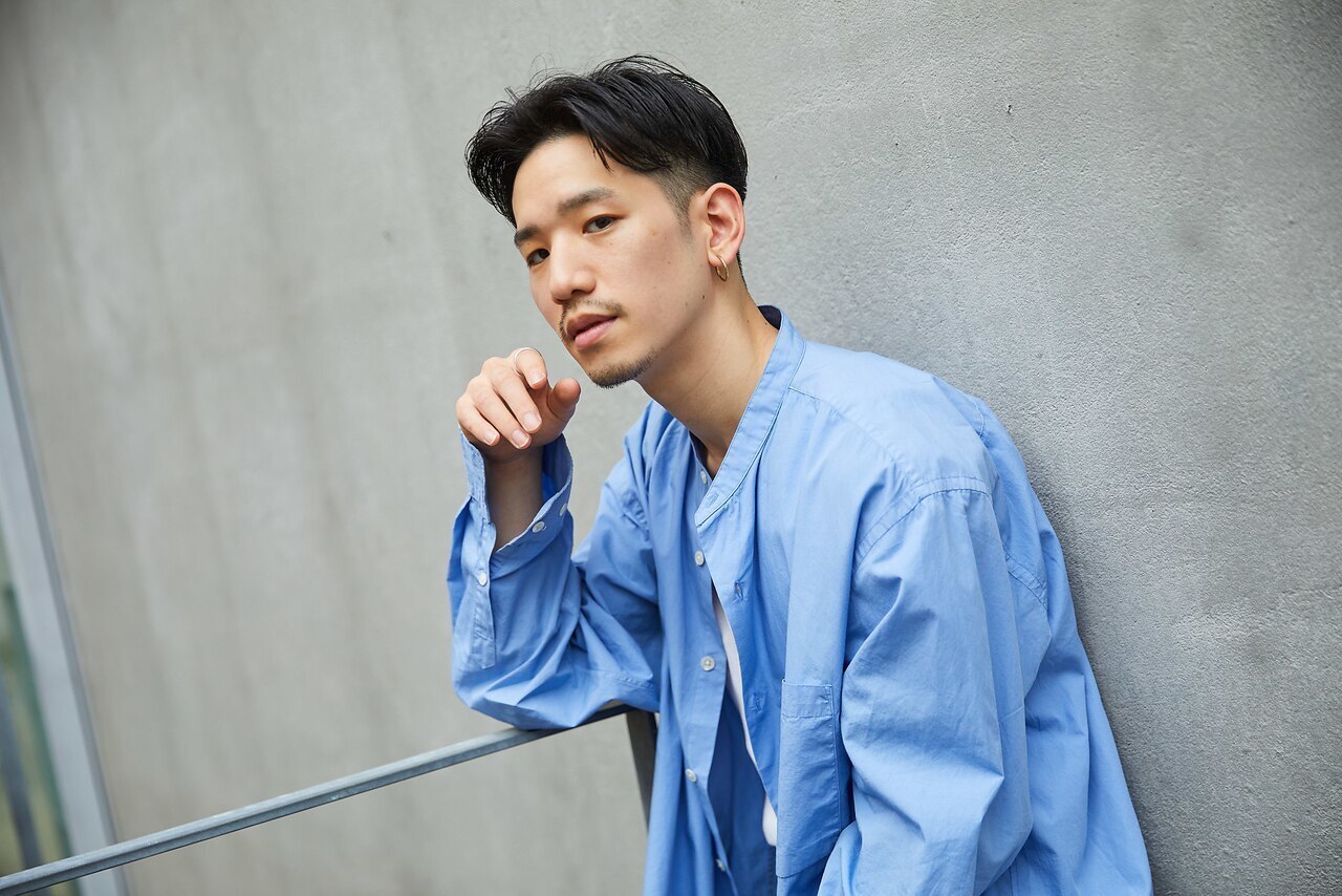 【メンズ☆人気No1】デザインカット+シャンプー＋整え眉カット ￥4200