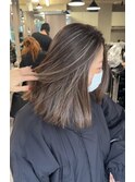 【ハイライト】ベージュハイライトバレイヤージュ