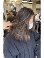 レディアル 大宮(REDEAL ope.) 【ハイライト】ベージュハイライトバレイヤージュ