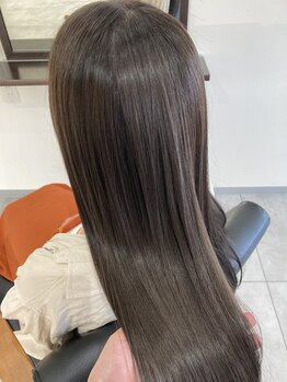 ファーシル(facil)の写真/マンツーマンだからこそ小さな悩みも相談しやすい！一人のスタイリストがあなたに寄り添い理想えを叶えます