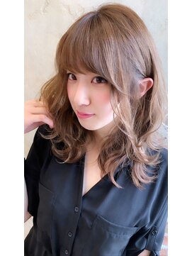 ザ シー 橋本(The C) 「The C 橋本店」小顔になるレイヤーカット・ミディアムヘア