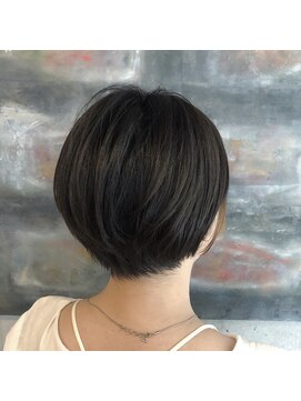 キートス(kiitos) ワンポイントカラーショート