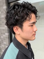 ビュー トウキョウ(VIEW TOKYO)&nbsp;スキンフェード×サイドパート×スパイラルパーマ