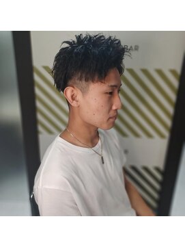 バーバーバー 都賀(BARBER-BAR) ツーブロックショート