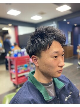 バーバーファースト(BARBER FIRST) 2ブロック×アップバング