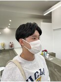 20代30代メンズパーマコンマヘアツーブロックマッシュ