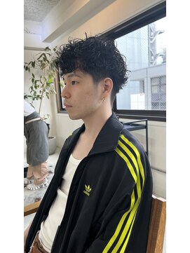 フェイヴィーズ(FavyS) メンズパーマ スパイラルパーマ マッシュパーマ　メンズヘア大阪