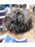 ツイストスパイラルパーマ×ナチュラルブラウン×ツーブロック