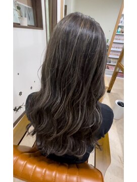 レイファ(REIFA) ハイライトカラーリング