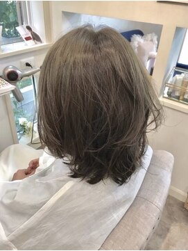 イリス はるひ野(iiris) ゆるふわかミディアム