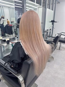 キバ(kva) ▽□□▽ホワイトベージュ