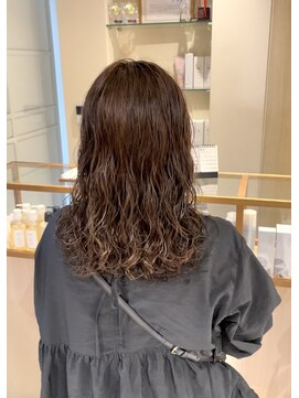 シアン 栄店(CYAN.) 伸ばしかけにオススメなウェーブパーマ