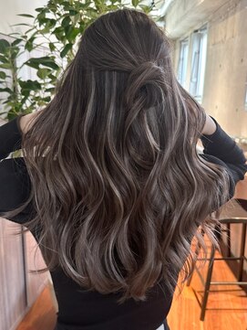 ヘアーサロン アモル(HAIR SALON Amor) ハイライトレイヤーカットエクステイルミナカラー縮毛矯正