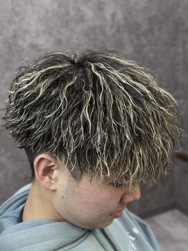 ライズ 新小岩店(RISE) ツイストスパイラル/ツイストスパイラルハイライト（ハルト）