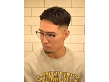 フリークバーバーショップ 河原町三条店(FREAK BARBER SHOP)