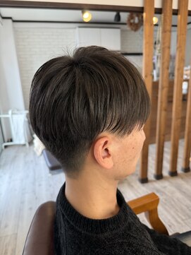 ラニ ヘアーアイラッシュ(lani hair eyelash) ツーブロック×ストレート