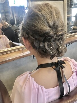 リルア 博多(LIRUA) およばれ☆編み込みアレンジ