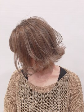 ヘアープレイス ピリオドアック(Hair Place .Acc) ショートヘア×ウォームベージュ