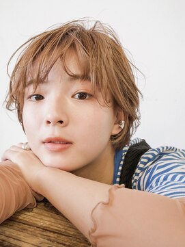 ブルック(BROOK.) 前髪長めのボーイッシュショート