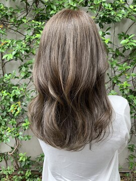 エイト 上野店(EIGHT ueno) オリーブベージュ