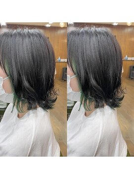 ヘアーサロン リバース(Hair Salon Rebirth) 【防府/Rebirth】ダークグレー×グリーン
