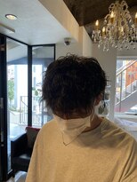 アイズ 海老名(AIZU) ツイストスパイラルパーマツイストパーマ波巻きスパイラルパーマ