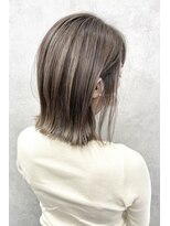 クララ(CLALA Ohashi)&nbsp;ケアブリーチでミルクティーブラウン【コガスタイル】