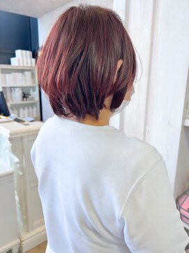 キャアリー(Caary) 福山市美容室Caaryふんわりショート冬カラーカシスピンクカラー