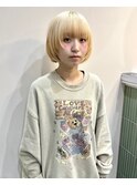ケアブリーチで作るブロンドボブ♪