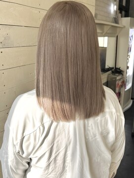 ルノン シェリー(LUNON cheliy) ホワイトベージュ/ダブルカラー/ハイトーンカラー