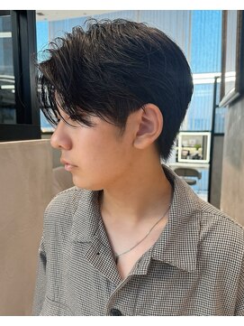 アルティファータ(artifata) メンズカット シャドウパーマ 毛流れ ニュアンス ノーセット