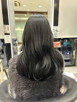 アピッシュ ギンザ(apish ginza) 暗髪/ブルーブラック/ネビージュ/韓国ヘア/艶カラー/暗めカラー