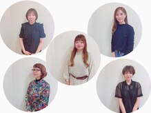 アグレアーブルの雰囲気（女性スタッフの多く細やかな接客を提供　アットホームなサロン）