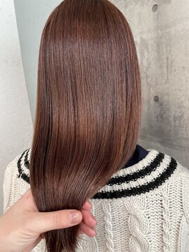 アリアバイエクラート 新宿南口店(ARiA by ECLART) ピンクブラウン[髪質改善][縮毛矯正]