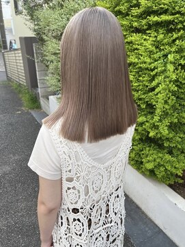 シキ 渋谷(siki) ベージュカラー/ブリーチなしダブルカラー/赤み消し/渋谷/原宿