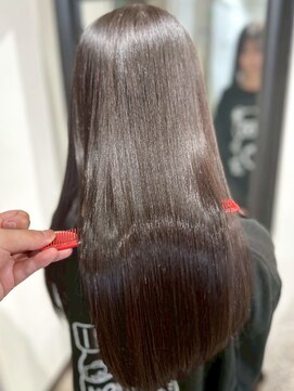 アフィナー(Afinar) 【横浜/横浜駅】髪質改善×艶ブラウンストレート